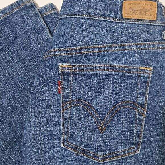 Levi's Bootcut 515 Midrise Denim Jeans Size 6 - Picture 3 of 7